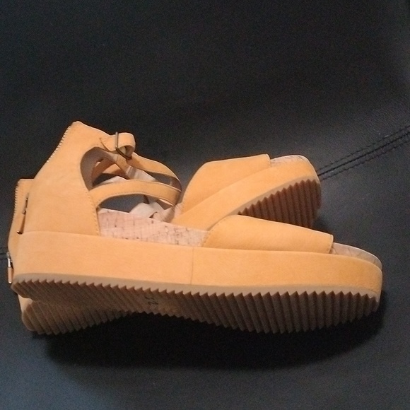 Eileen Fisher wedged Sandals size 9 - Picture 10 of 16